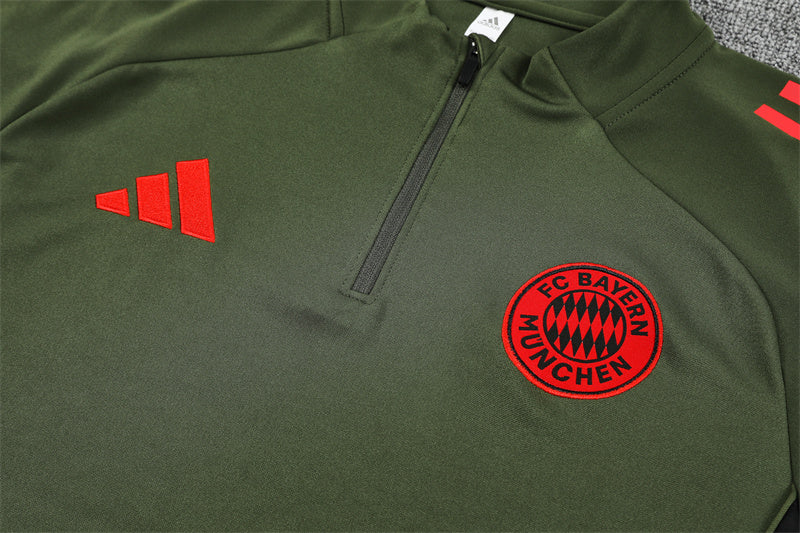 Training Suit Bayern De Munique 25/26 - Winter