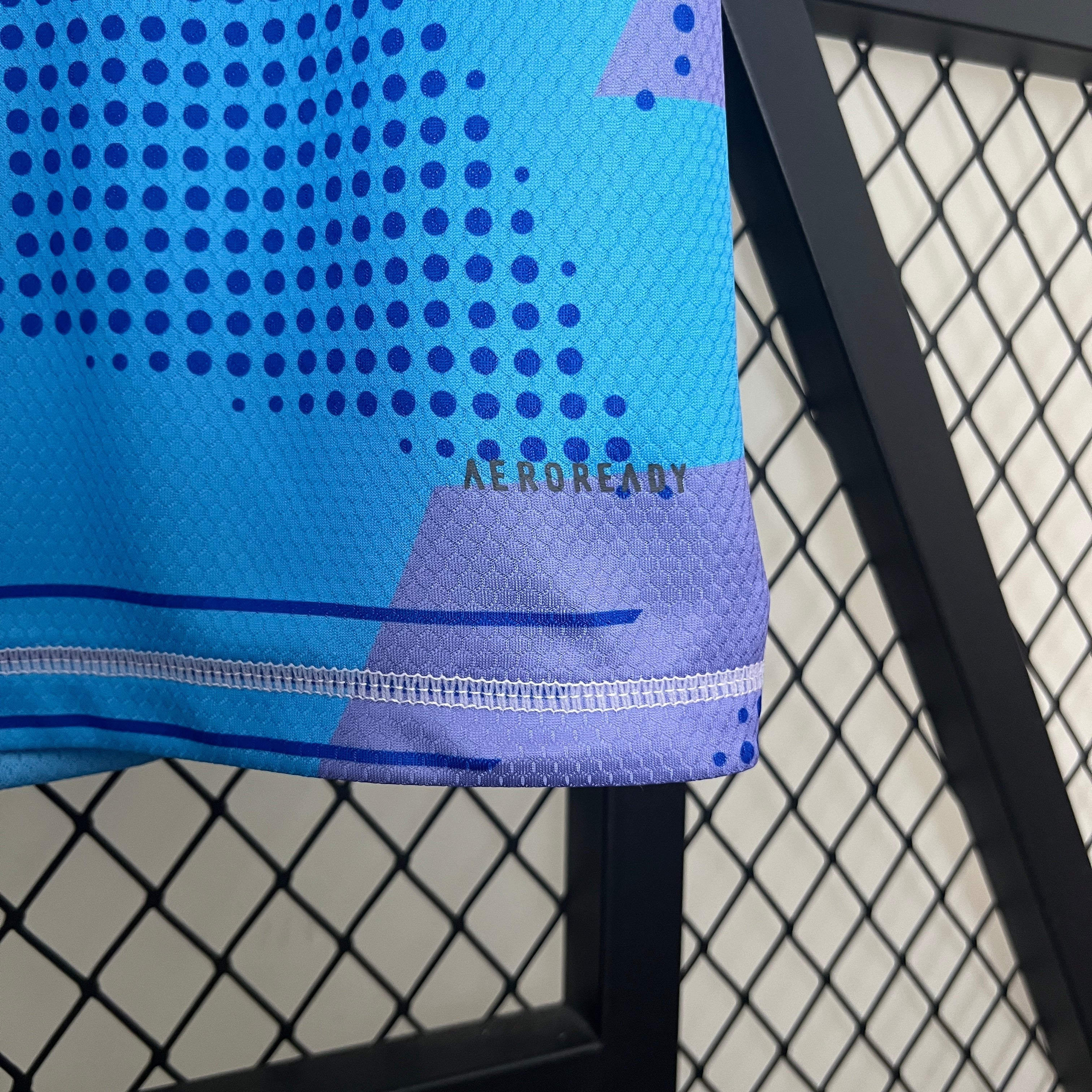 Real Madrid Trikot 24/25 - Torwart 