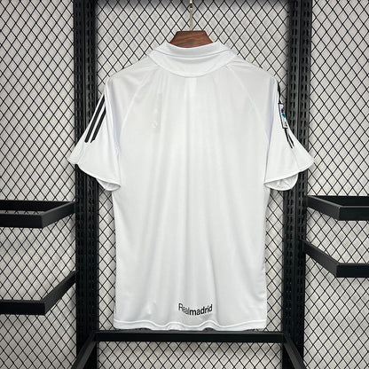 Trikot Real Madrid l Retro 2005/06 