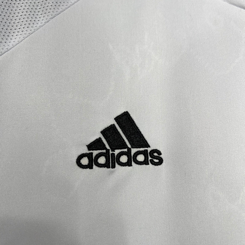 Trikot Real Madrid l Retro 2005/06 