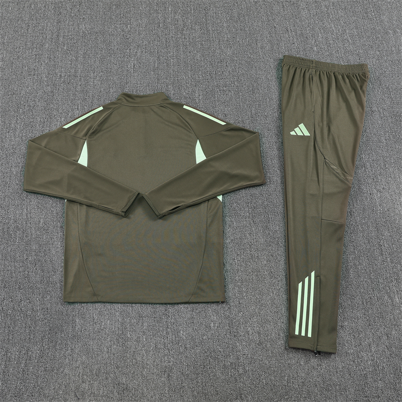 Training Suit Real Madrid 25/26 - Winter