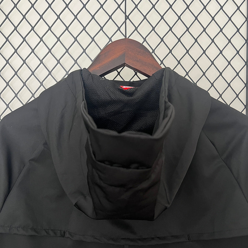 Windbreaker 24/25 - Preto 